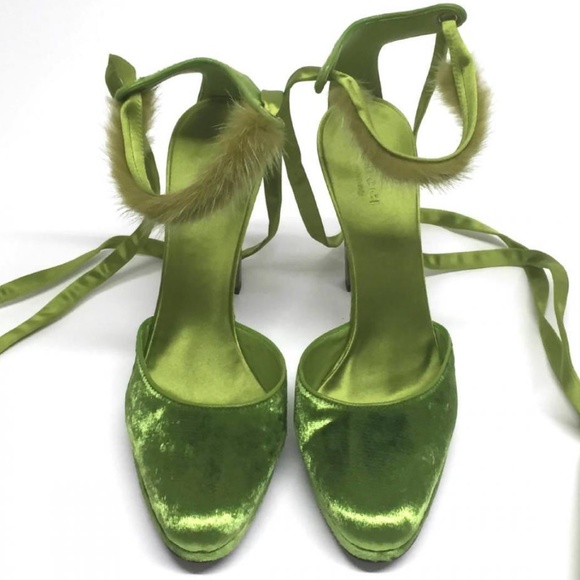 ❌❌SOLD❌❌ GUCCI TOM FORD Velvet Heels MINK 9 NIB - Picture 4 of 8